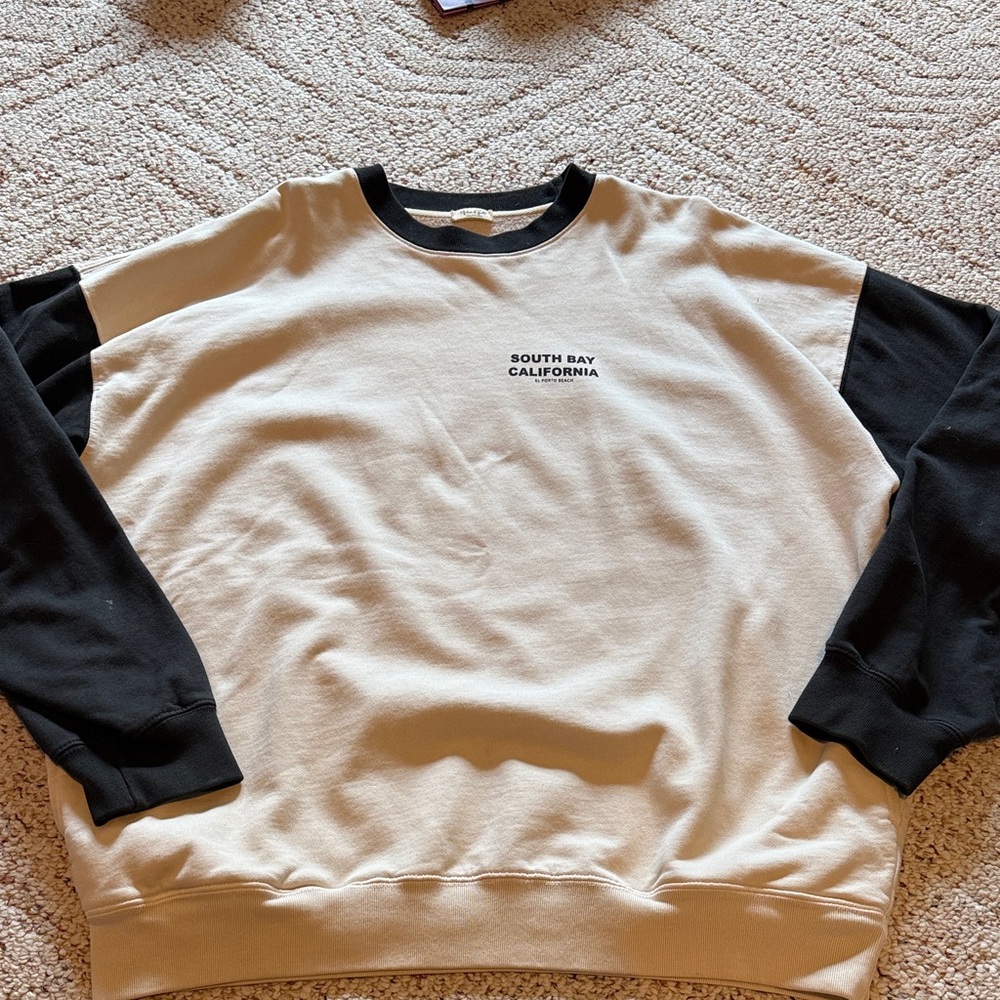 Brandy Melville South Bay California Crewneck